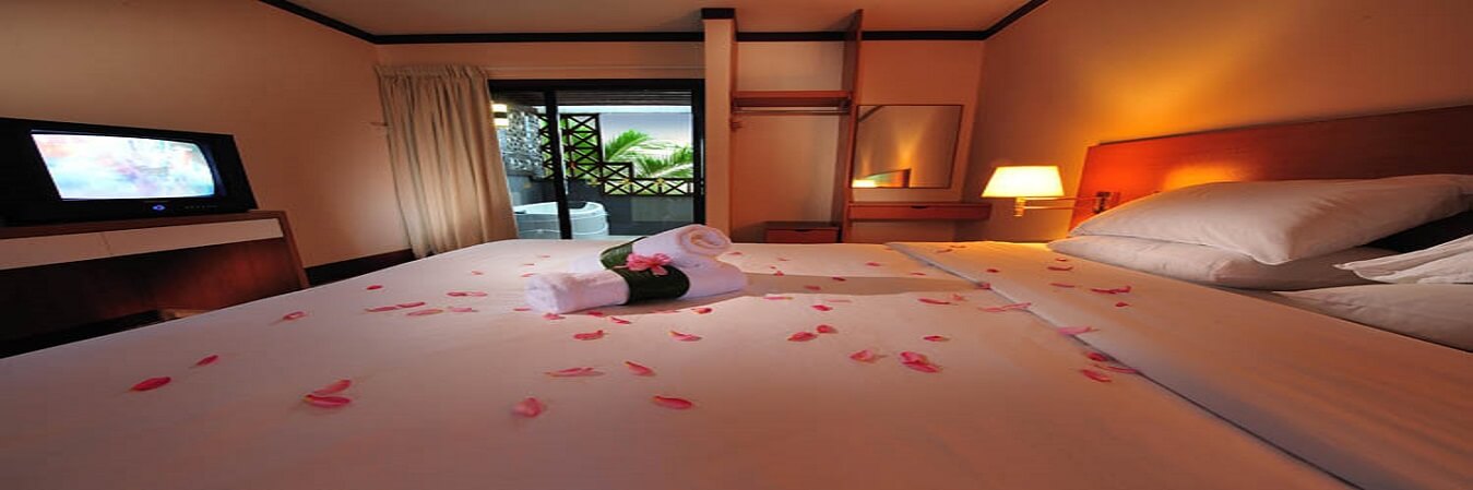 Hotel Pulau Tioman-deluxe suite beach front